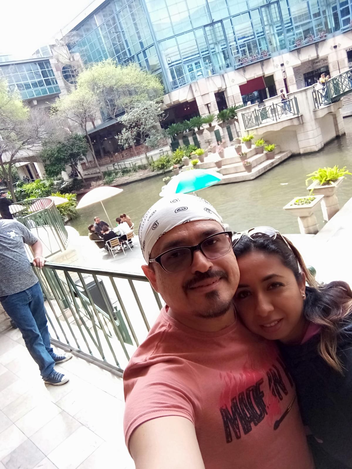 Equipo de Viajes en Oferta en oficina